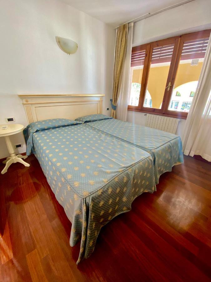 Camere Al Veliero Gardone Riviera Ngoại thất bức ảnh